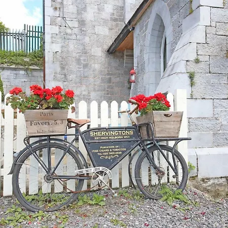 Old Station House * Monasterevin
